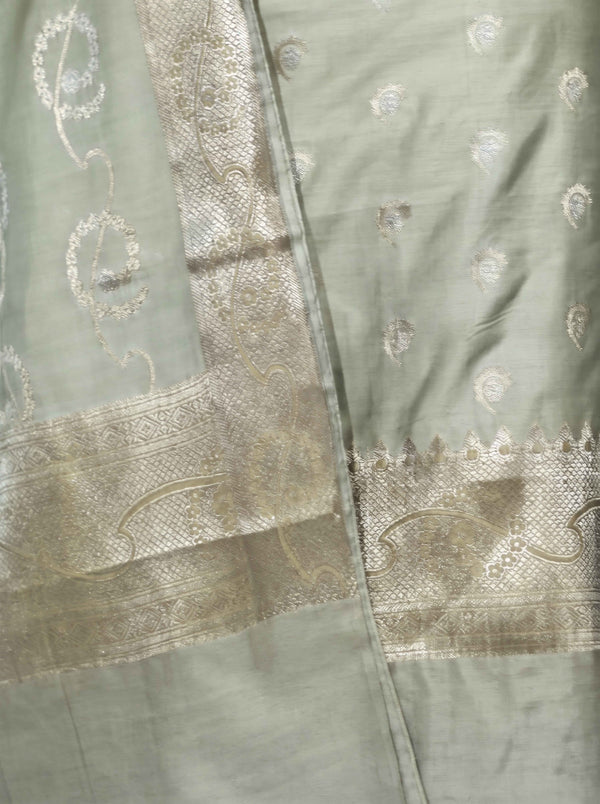 Banarasee Zari Embroidered Chanderi Silk Salwar Kameez With Dupatta Set-Grey