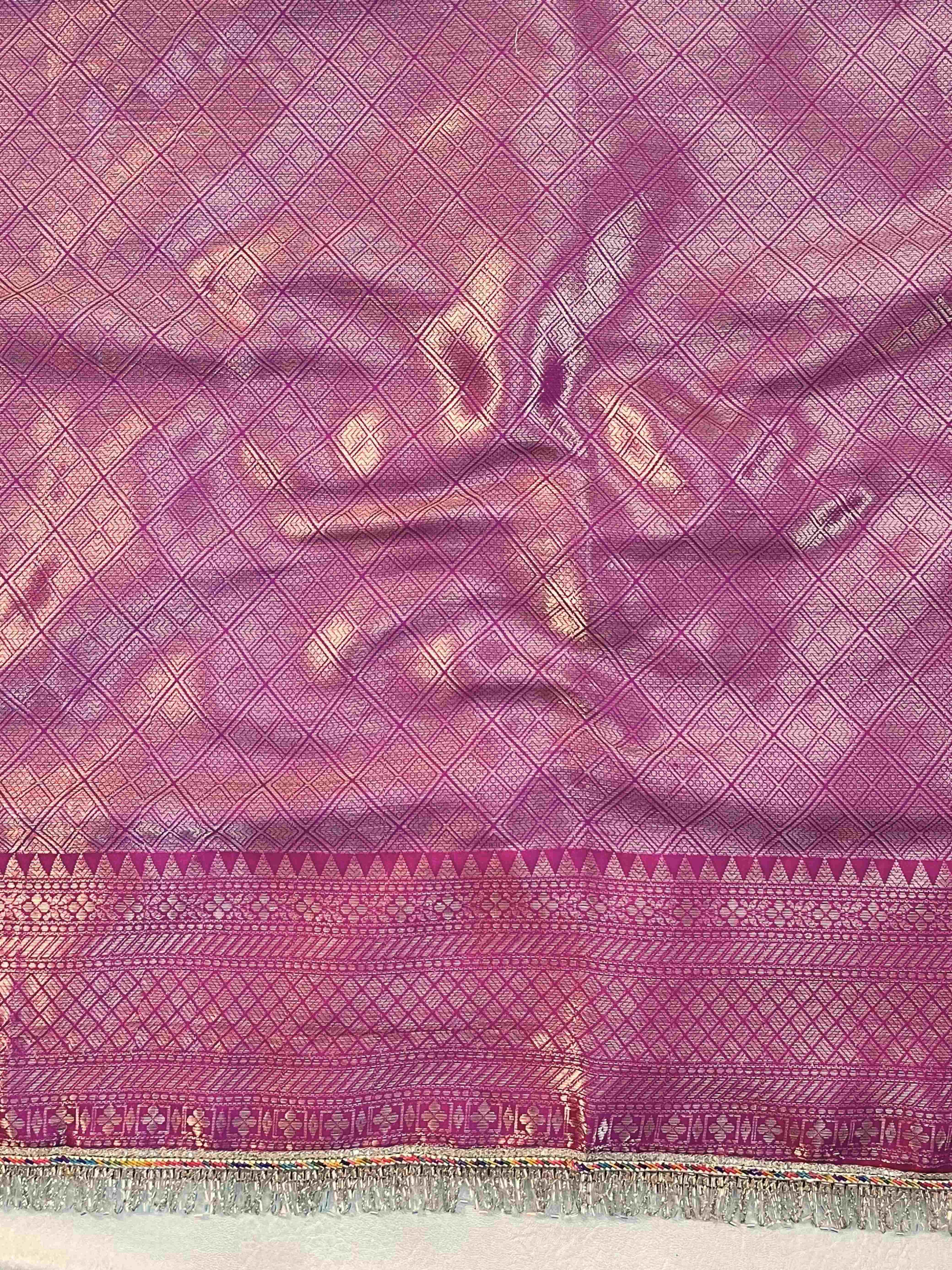 Banarasee Handwoven Tissue Saree With Zari Jaal Design & Lace-Pink(Dual Shade)