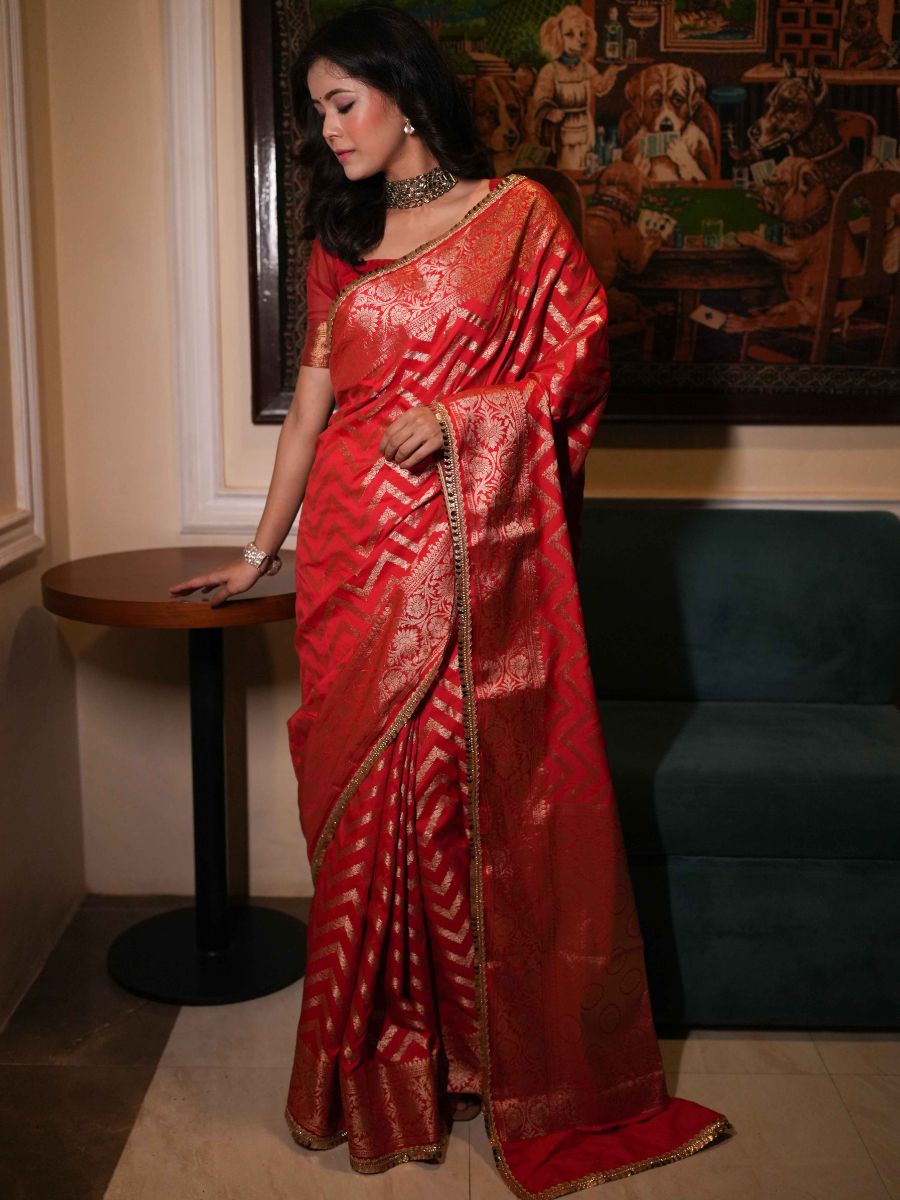 Banarasee Handwoven Semi Silk Saree With Zari Design & Lace-Red