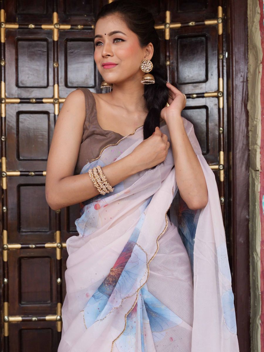 Banarasee Organza Silk Floral Printed Saree With Scallop Border-Cream
