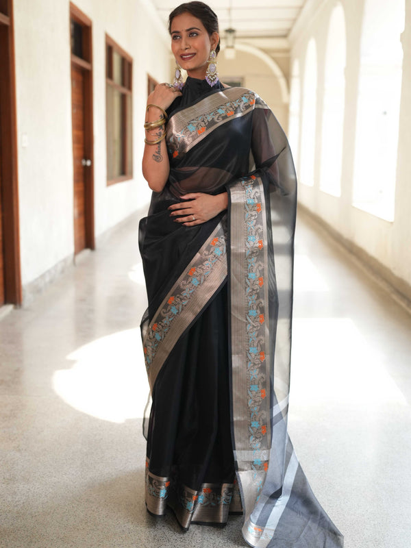 Banarasee Handwoven Plain Tissue Saree With Zari Broder-Black
