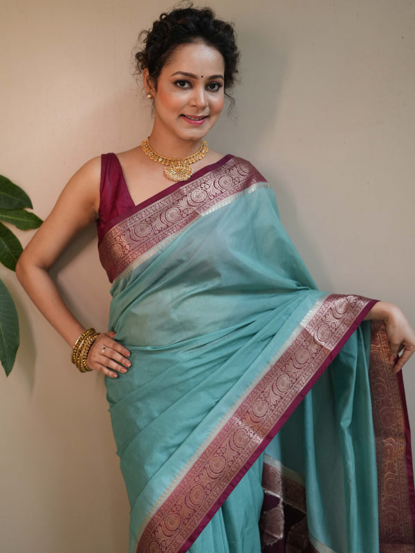 Banarasee Georgette Plain Saree With Contrast Zari Border-Green & Maroon