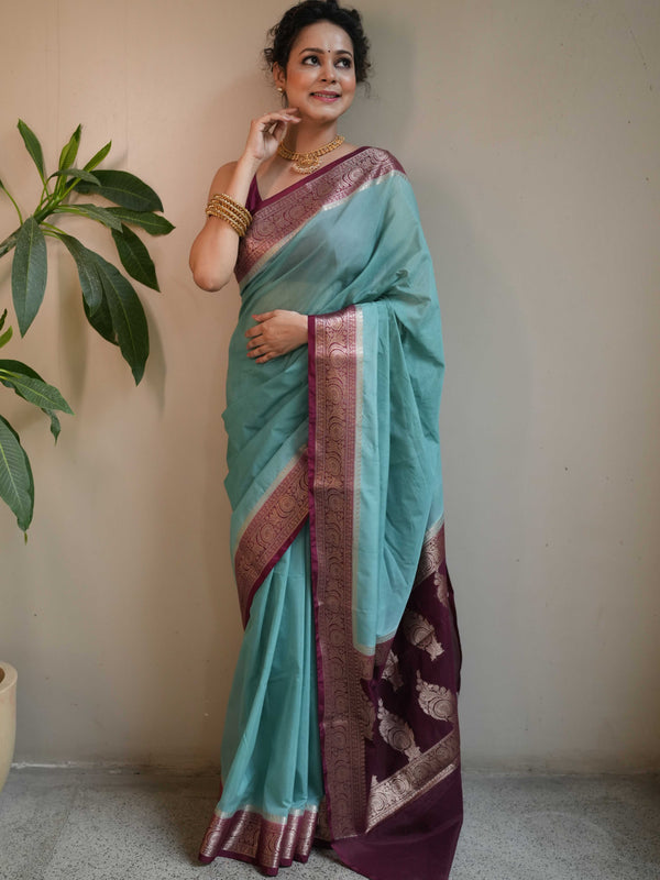 Banarasee Georgette Plain Saree With Contrast Zari Border-Green & Maroon