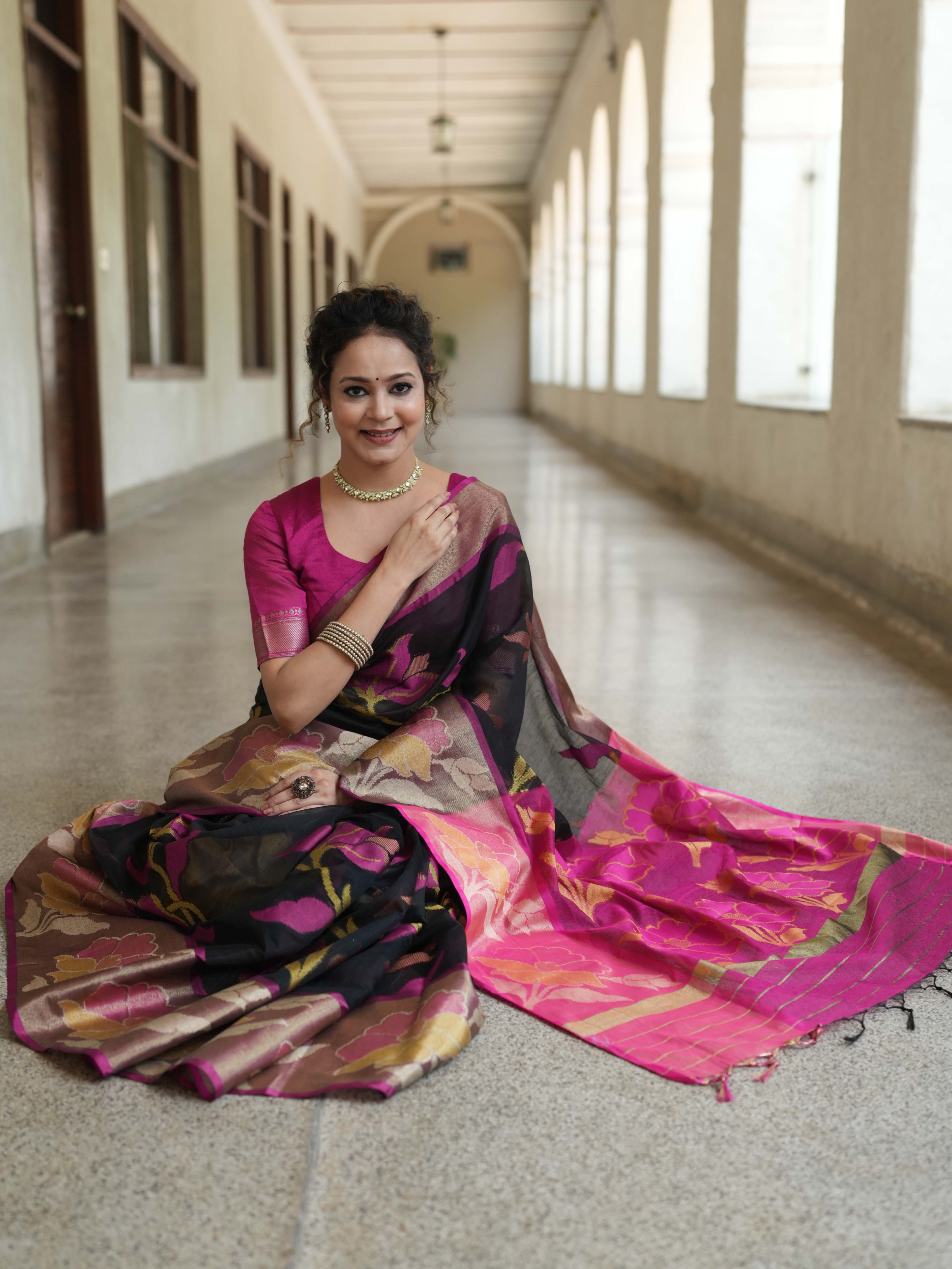 Banarasee Cotton Silk Saree With Resham Work & Pallu-Black & Pink