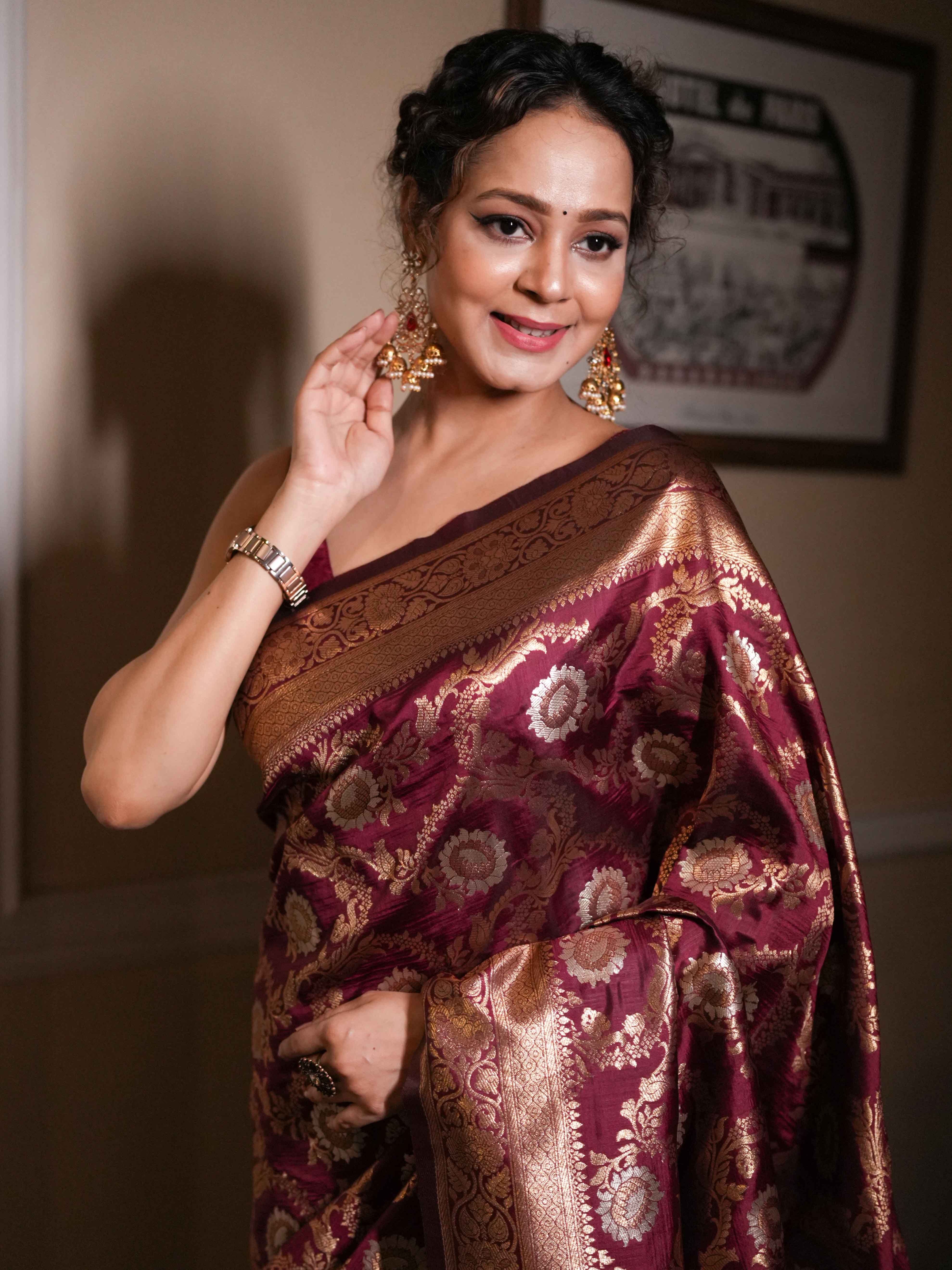 Banarasee Handwoven Semi Katan Saree With Sona Rupa Zari Jaal Design & Border-Maroon