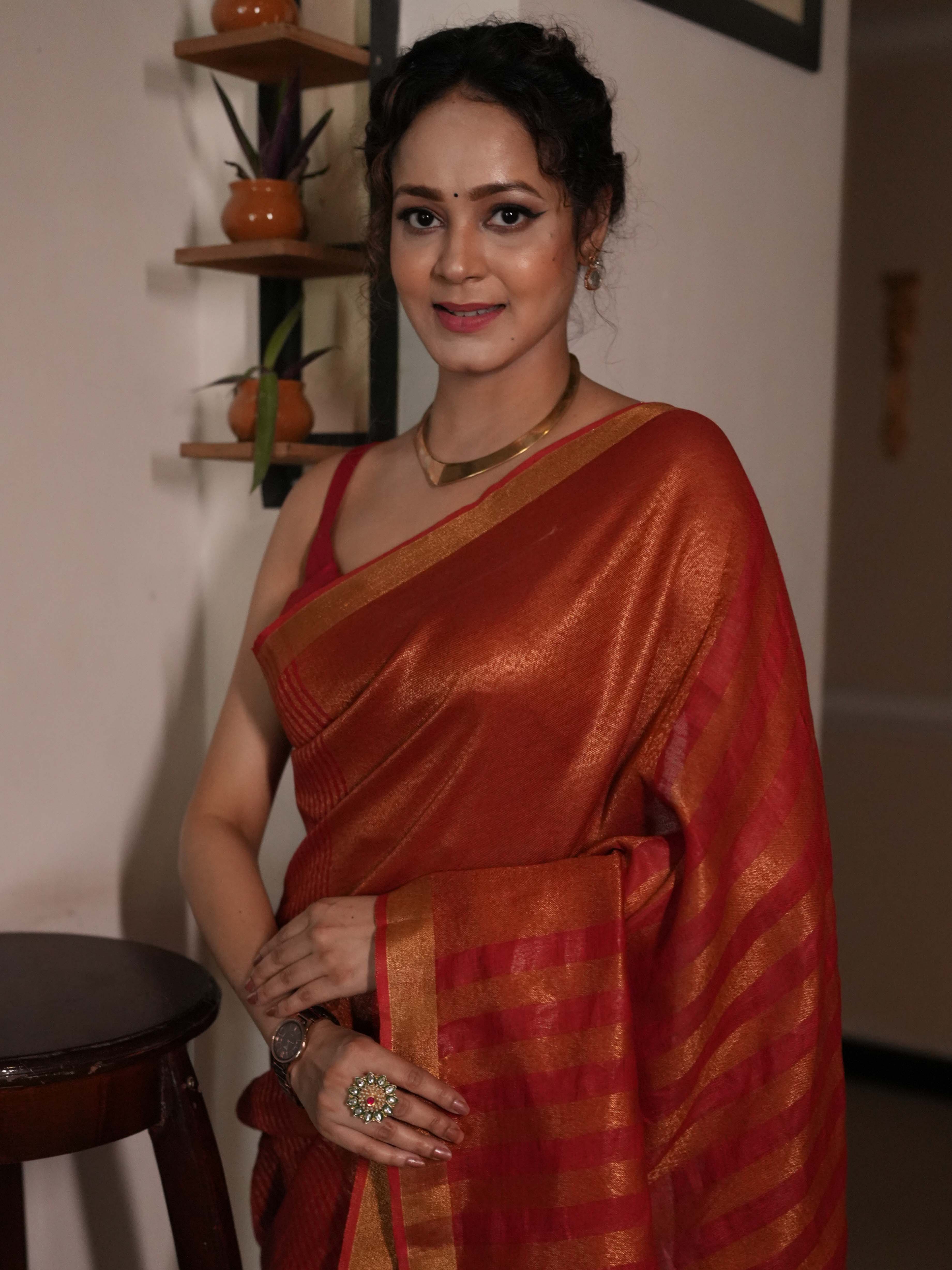 Bhagalpur Handloom Pure Linen Cotton Saree With Zari Design-Red