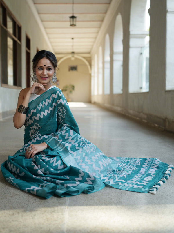 Bhagalpur Handloom Pure Linen Cotton Batik Pattern Saree-Teal Green