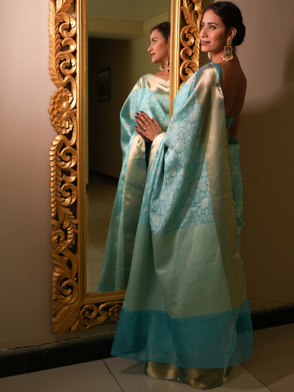 Banarasee Handwoven Semi Silk Saree With Zari Jaal Design-Green