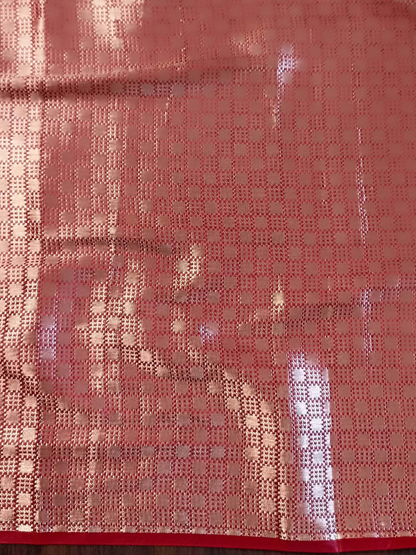 Banarasee Handwoven Tissue Dual Color Saree With Zari Buta & Lace-Pink & Maroon