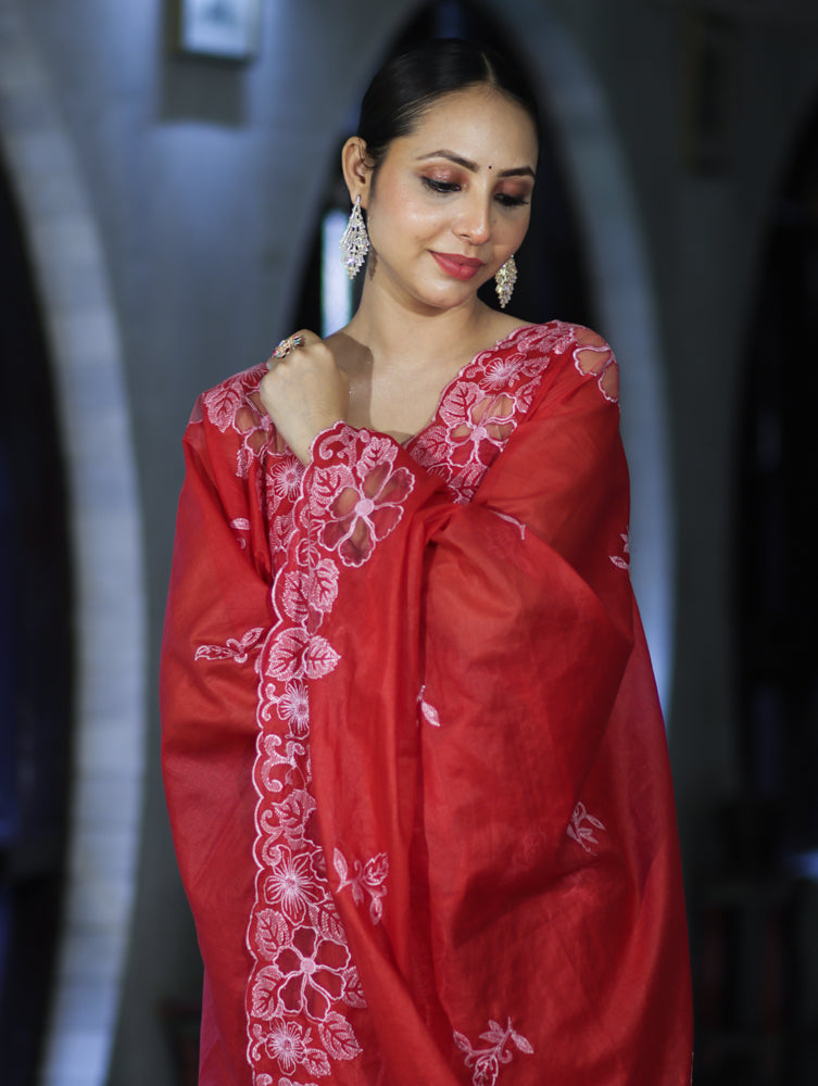 Banarasee Resham Embroidered Chanderi Salwar Kameez With Cutwork Dupatta Set-Red