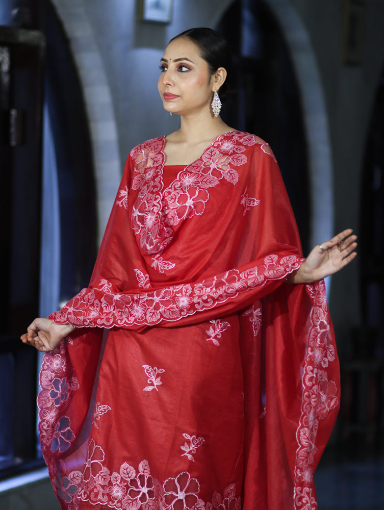 Banarasee Resham Embroidered Chanderi Salwar Kameez With Cutwork Dupatta Set-Red