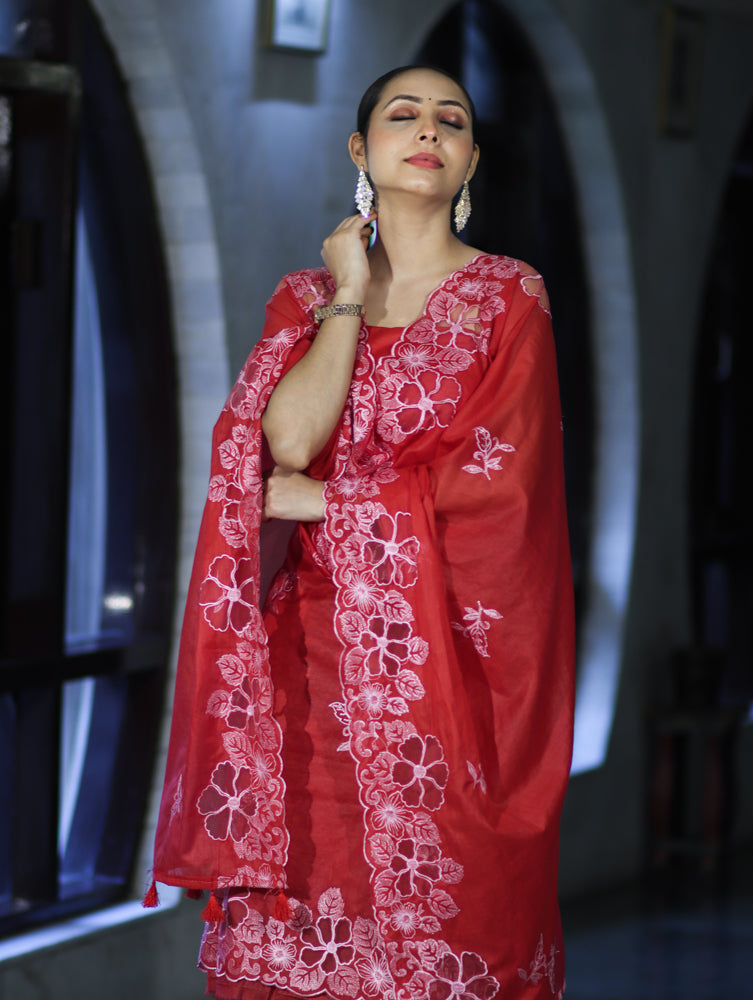 Banarasee Resham Embroidered Chanderi Salwar Kameez With Cutwork Dupatta Set-Red