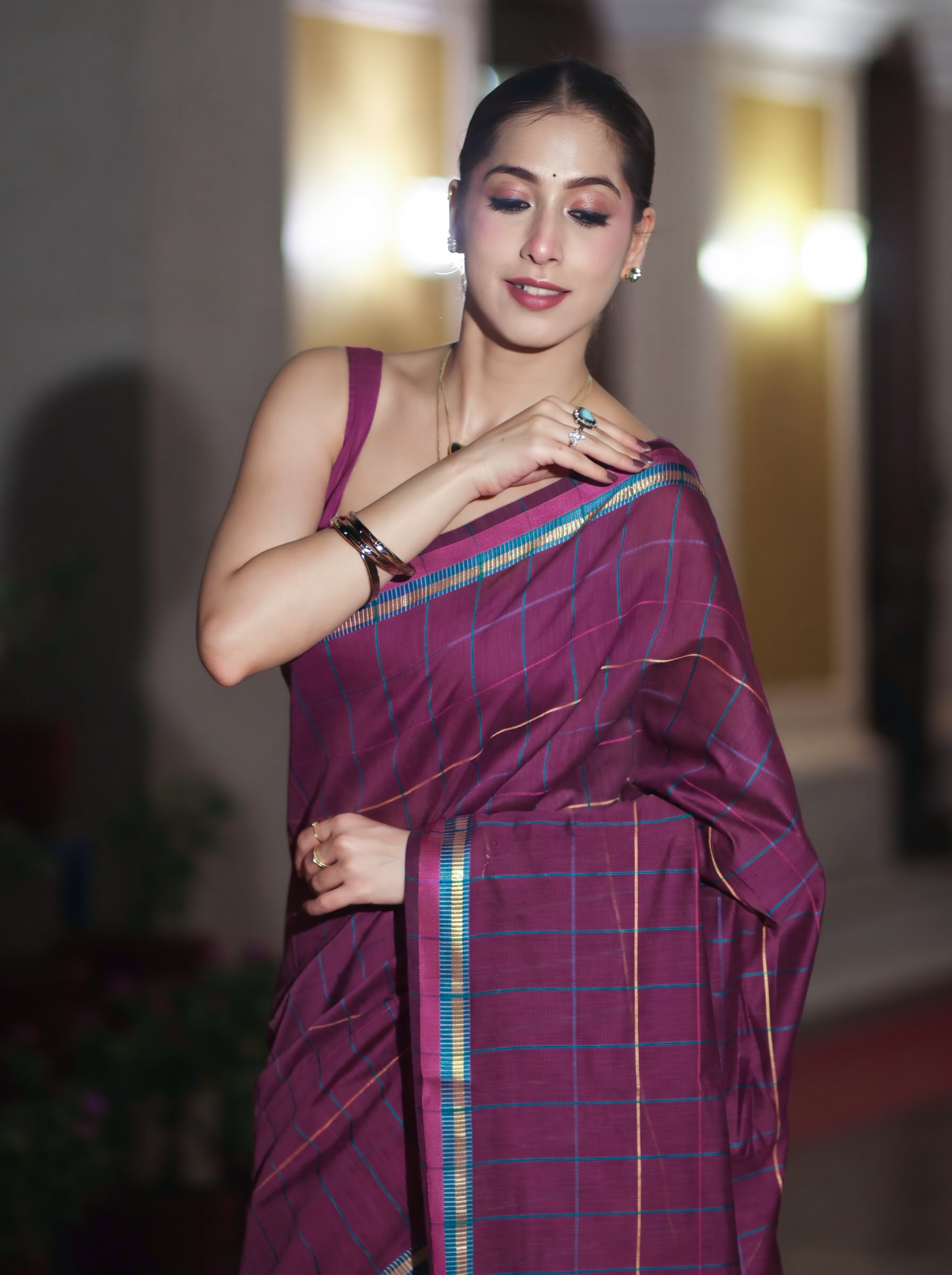 Banarasee Handloom Cotton Silk Saree With Checks Pattern & Border-Deep Magenta