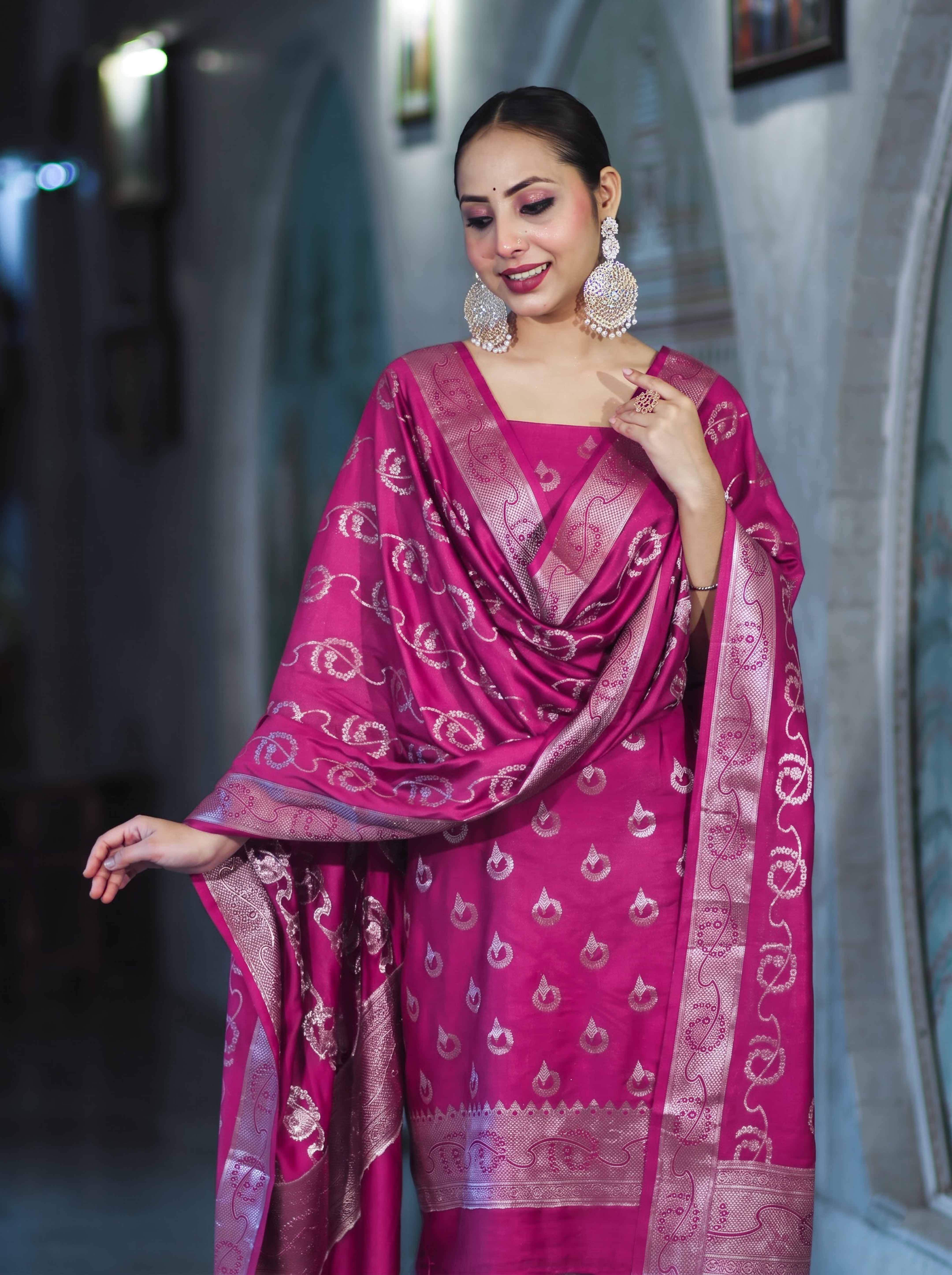 Banarasee Zari Embroidered Chanderi Silk Salwar Kameez With Dupatta Set-Pink