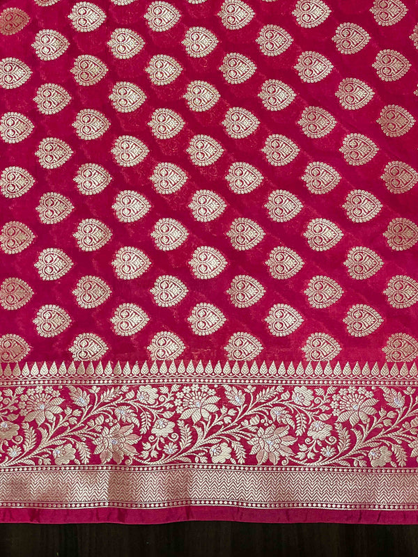 Banarasee Handloom Semi Silk Saree With Sona Rupa Zari Buta Design Floral Border & Lace-Magenta