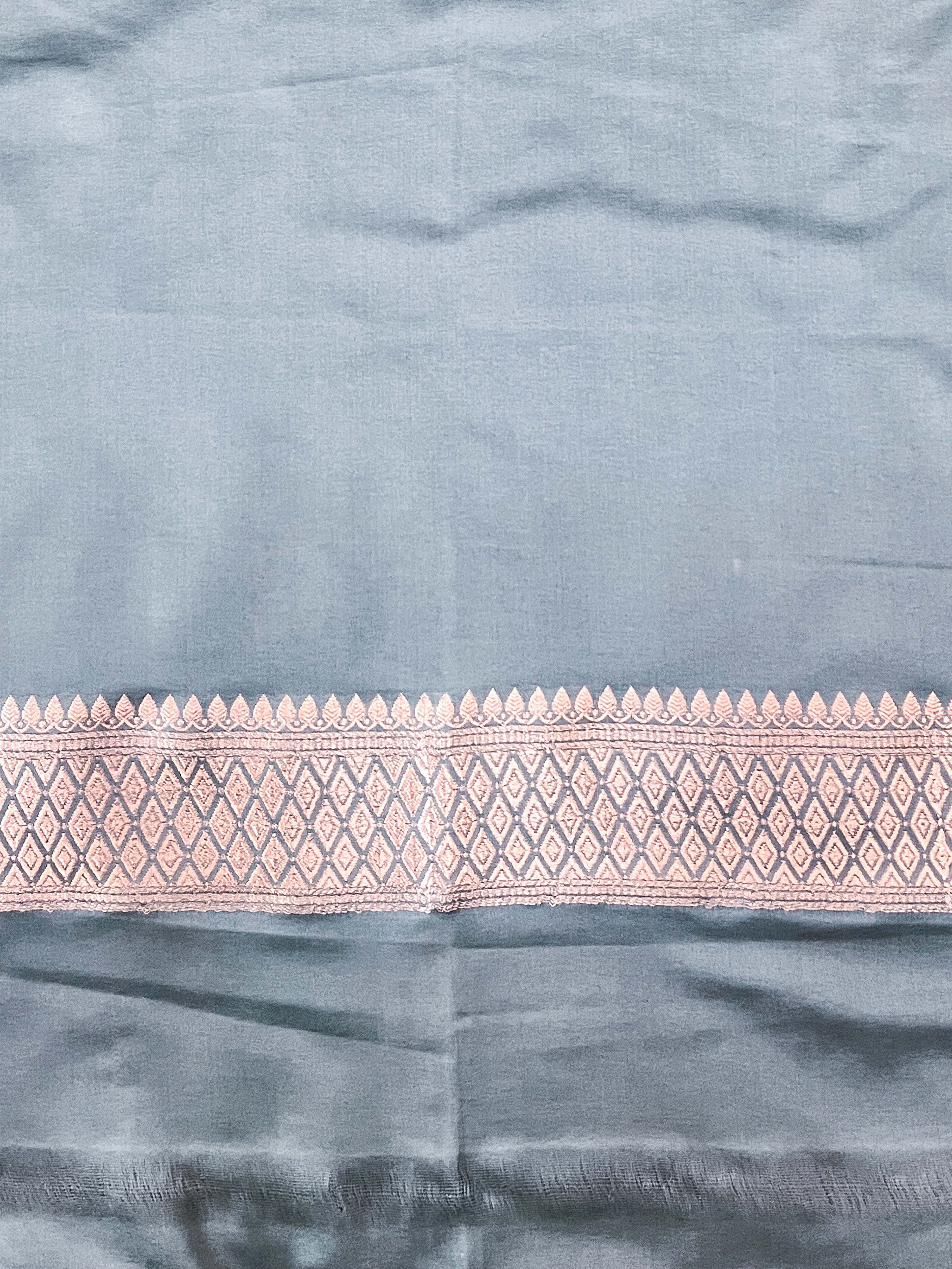 Banarasee Handloom Mashru Silk Saree With Tanchoi Work & Lace Border-Dusty Blue