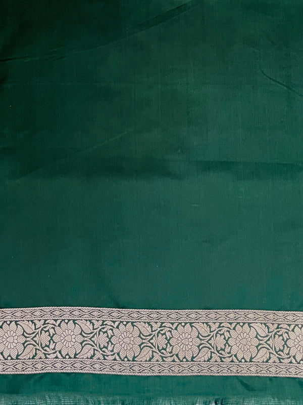 Banarasee Handloom Semi Katan Saree With Buti Work & Border-Deep Green