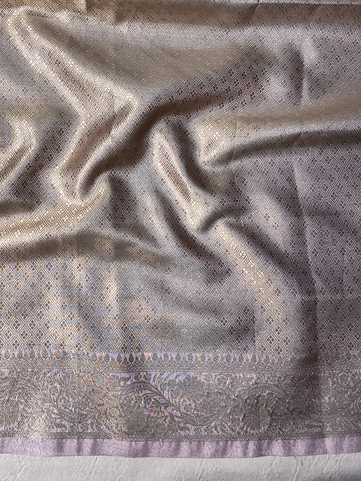 Banarasee Handloom Tissue Saree With Zari Buti Design Floral Border & Lace-Pastel Pink