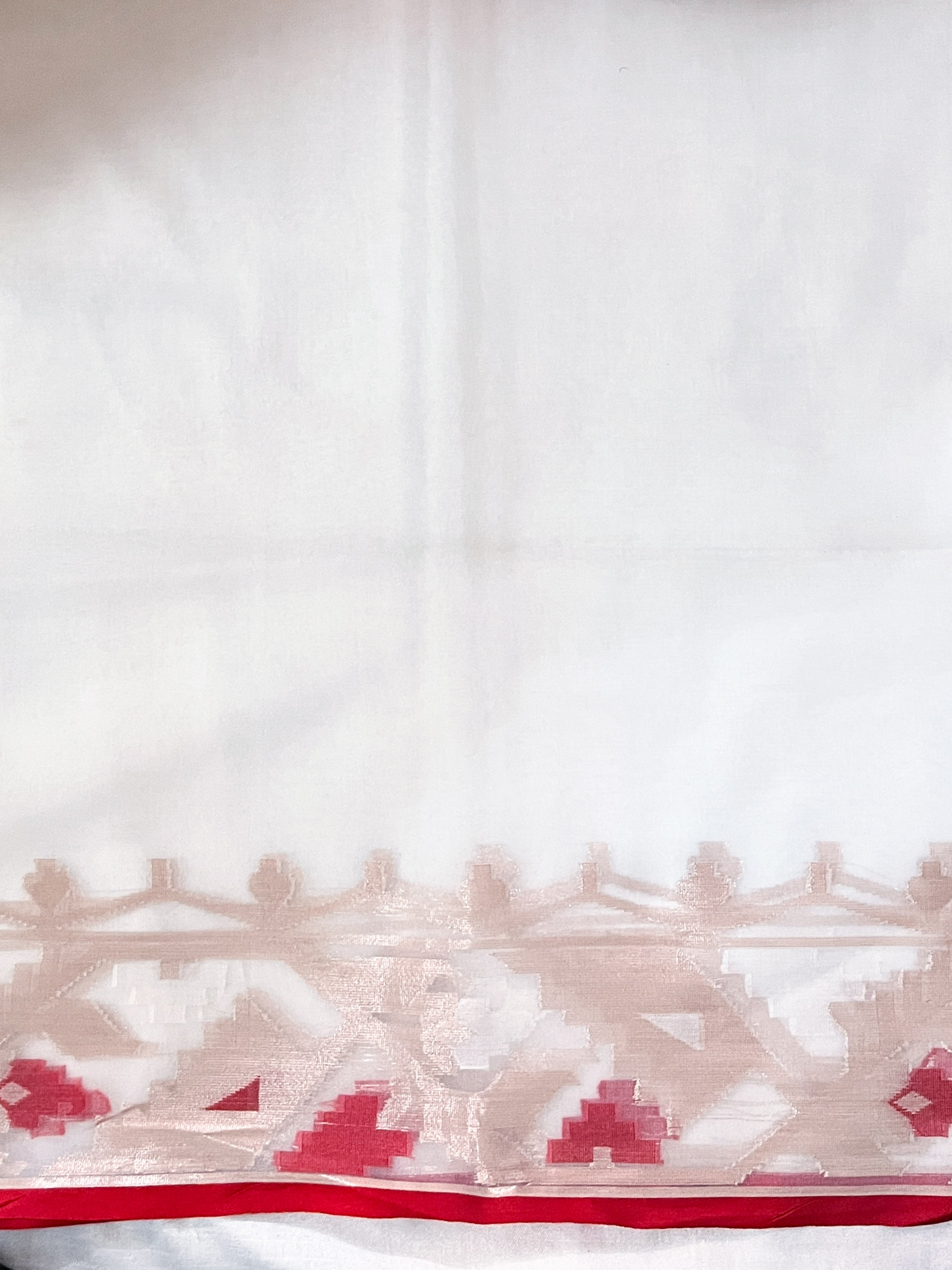 Banarasee Dual Color Organza Mix Saree With Resham & Zari Work-White & Maroon