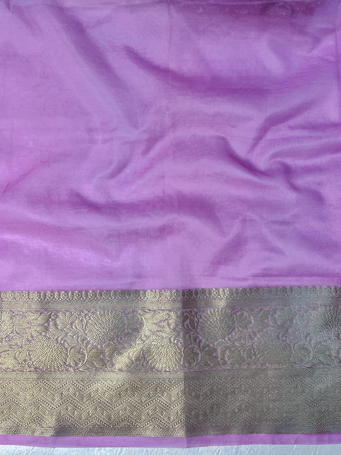 Banarasee Handloom Organza Mix Plain Saree With Zari Border & Lace-Lavender