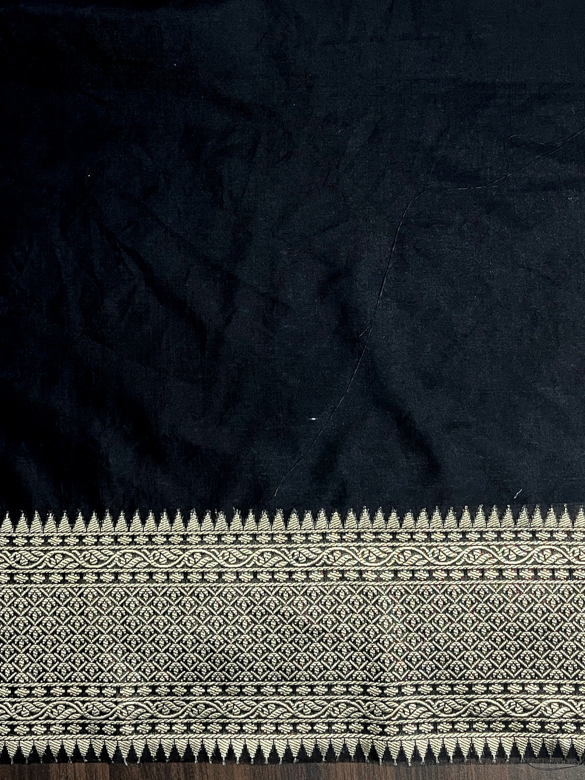 Banarasee Semi Chiffon Saree With Floral Zari Work & Border-Black