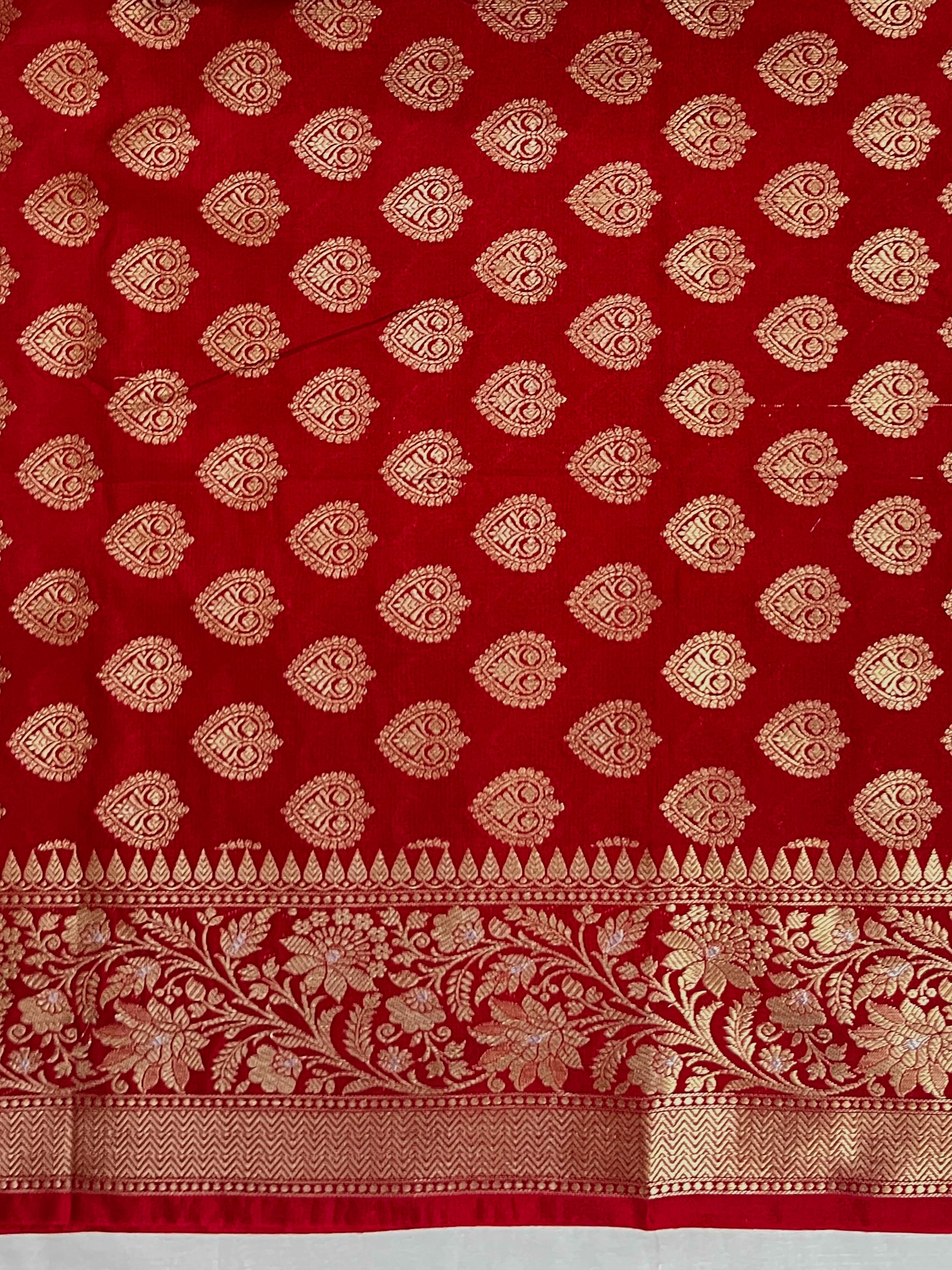 Banarasee Handloom Semi Silk Saree With Sona Rupa Zari Buta Design Floral Border & Lace-Deep Red