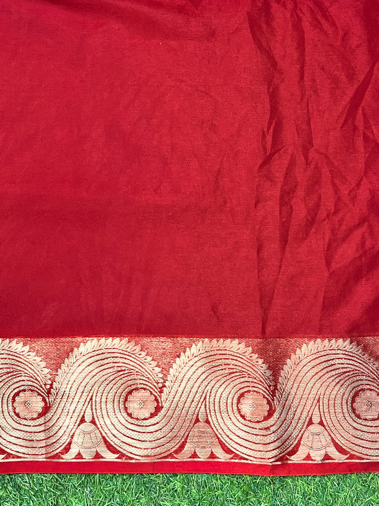 Banarasee Handloom Semi Silk Plain Saree With Gold Zari Woven Border-Red