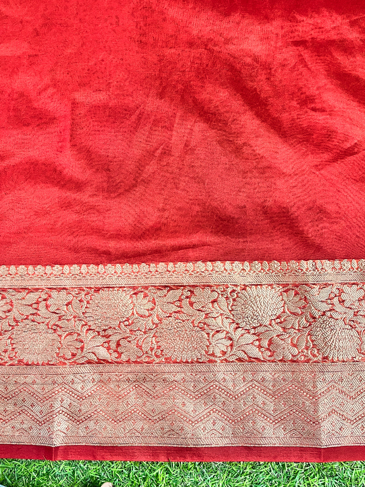 Banarasee Organza Mix Saree With Thread Embroidered Work & Zari Border-Red