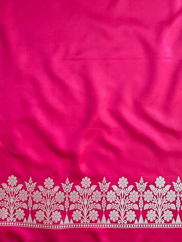 Banarasee Handloom Mashru Silk Saree With Buti Design Floral Zari Border & Lace-Fuchsia Pink