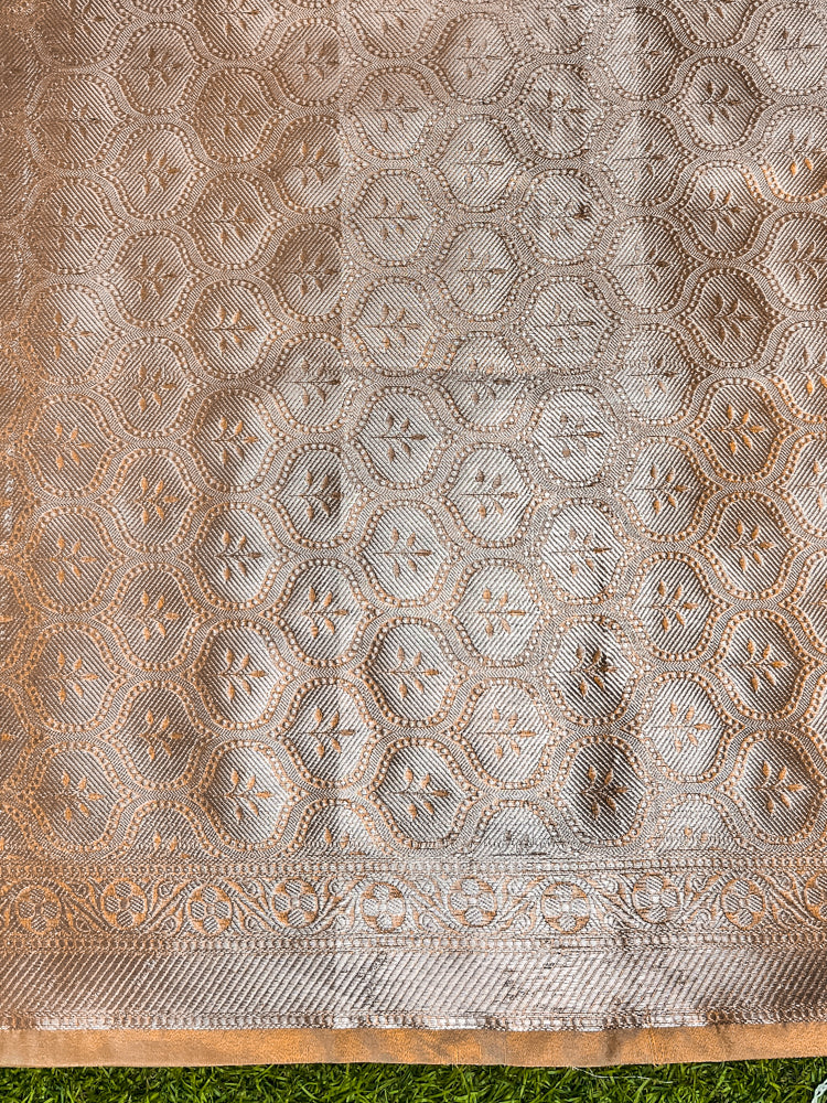 Banarasee Handloom Tissue Saree With Buta Design & Contrast Lace Border-Gold