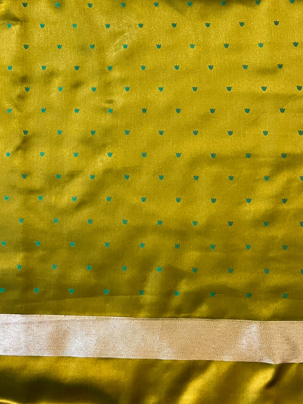 Banarasee Handloom Soft Silk Saree With Diya Design & Ganga Ghat Zari Border-Olive Green (Yellow Tone)