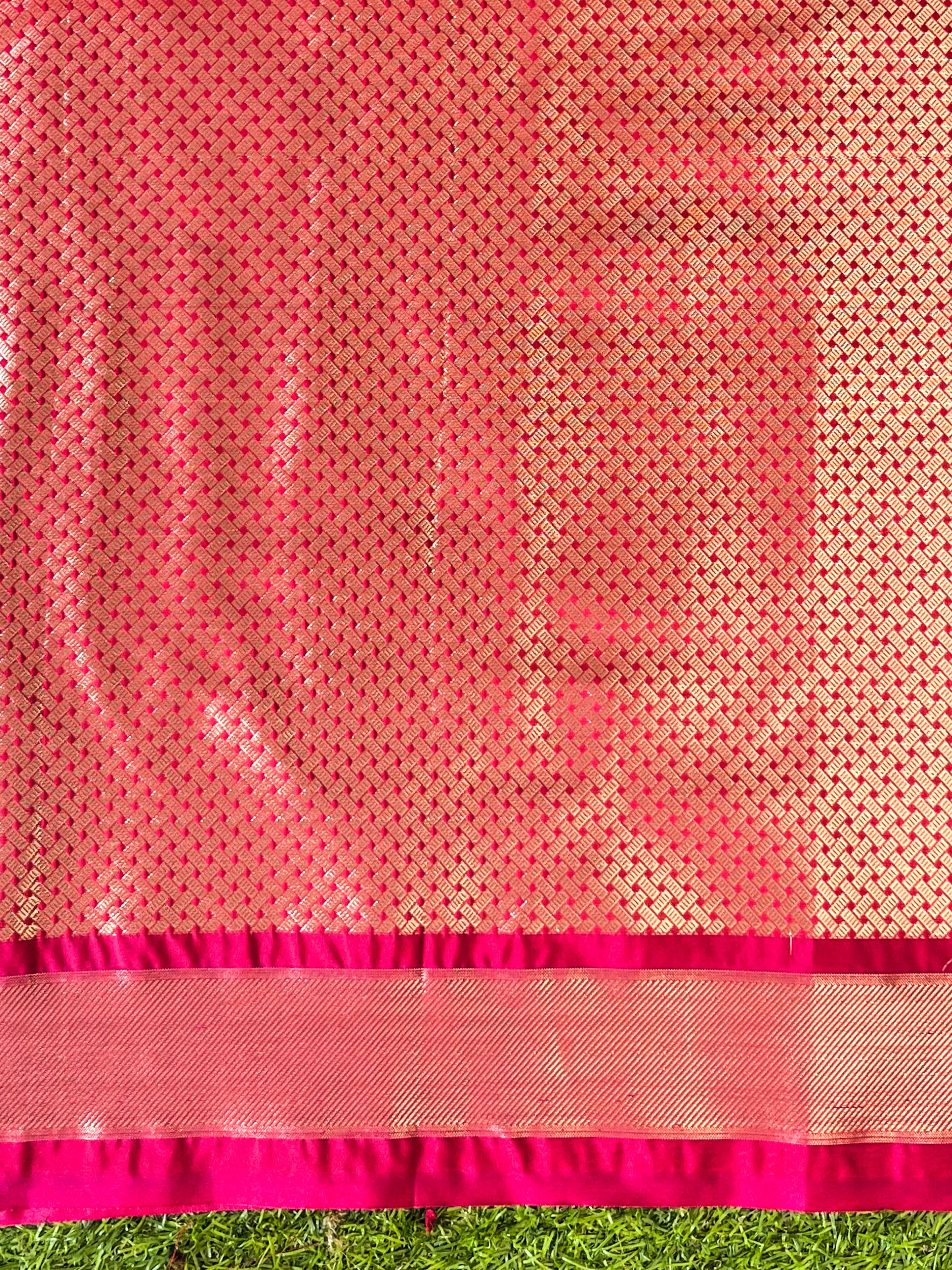 Banarasee Handloom Semi Silk Saree With Sona Rupa Zari Buti Design & Floral Border-Fuchsia Pink