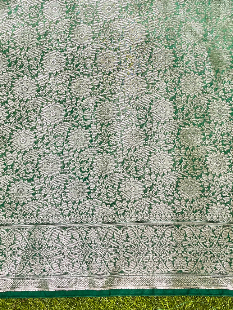 Banarasee Handwoven Georgette Saree With Zari Jaal Work & Border-Green (Dual Shade)
