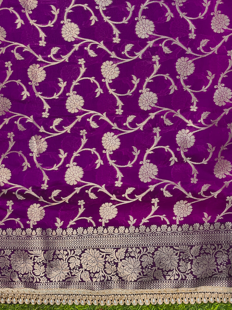 Banarasee Handloom Semi Silk Plain Saree With Zari Border & Lace-Violet