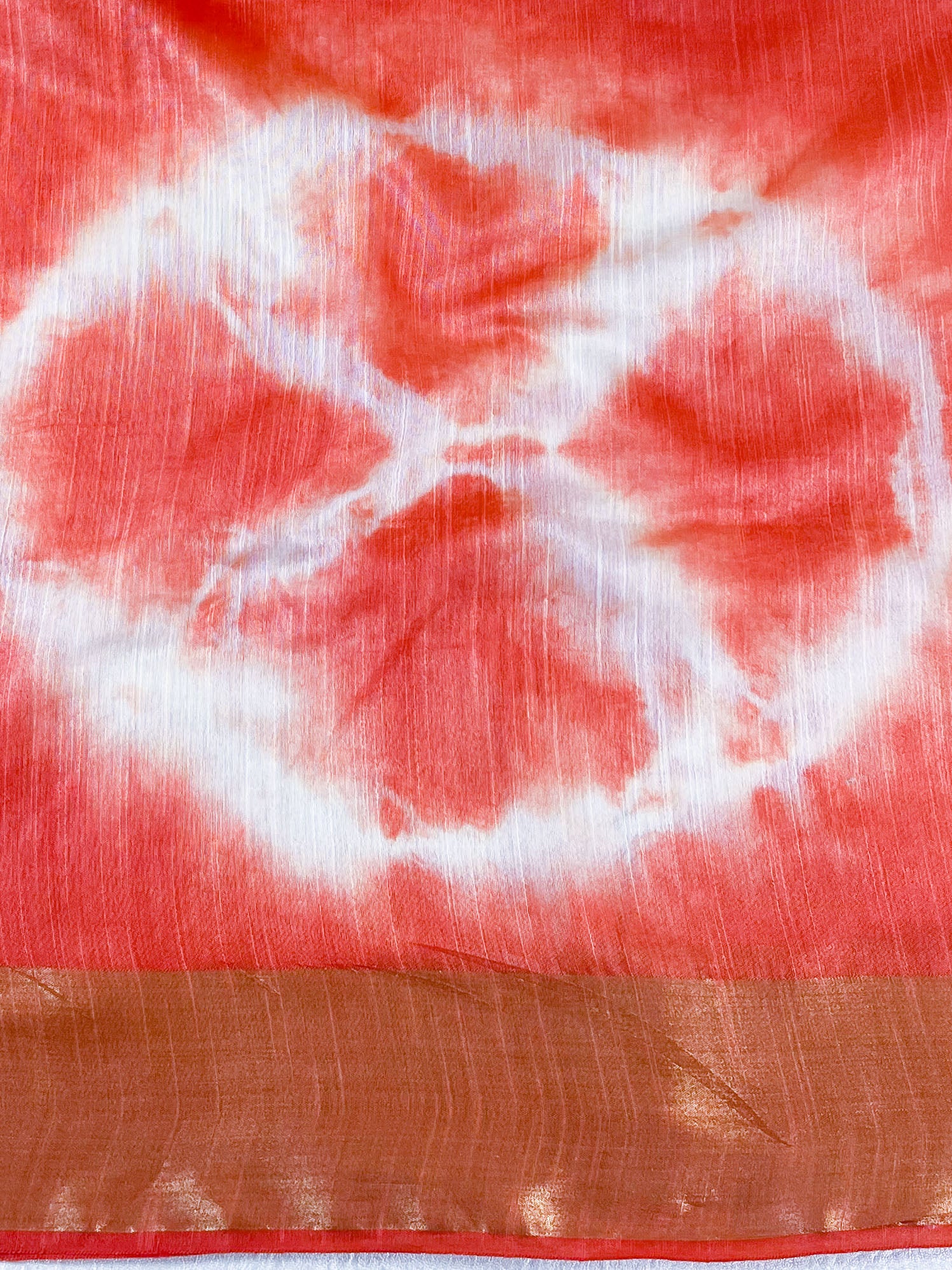 Bhagalpur Cotton Silk Ghichha Work Hand-Dyed Shibori Pattern Saree-White & Orange