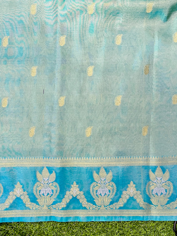 Banarasee Handloom Dual Tone Shimmer Silk Saree With Buti Design & Temple Border-Blue (Gold Tone)