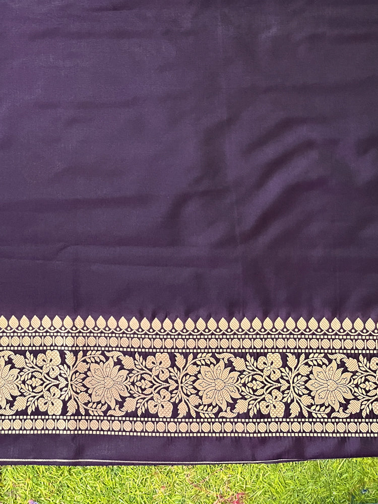 Banarasee Handloom Dual Tone Semi Silk Saree With Gold Zari Buta Design-Purple