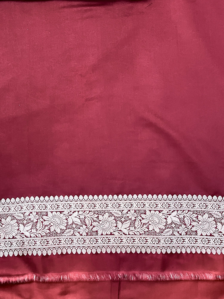 Banarasee Handloom Semi Katan Saree With Zari Buti Design & Contrast Border-Green & Maroon