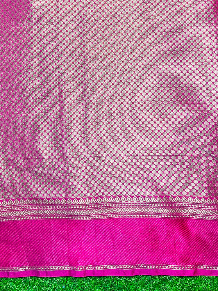 Banarasee Handloom Semi Silk Saree With Buta Design & Plain Border-Magenta