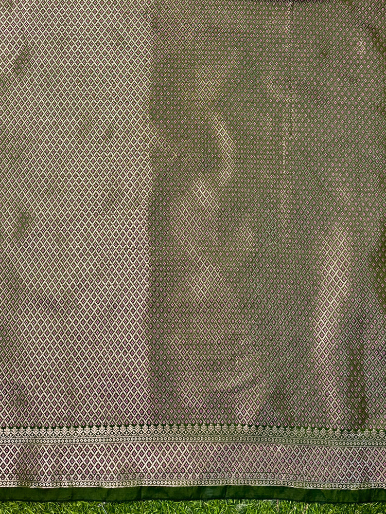 Banarasee Handloom Semi Silk Plain Saree With Floral Zari Border-Green