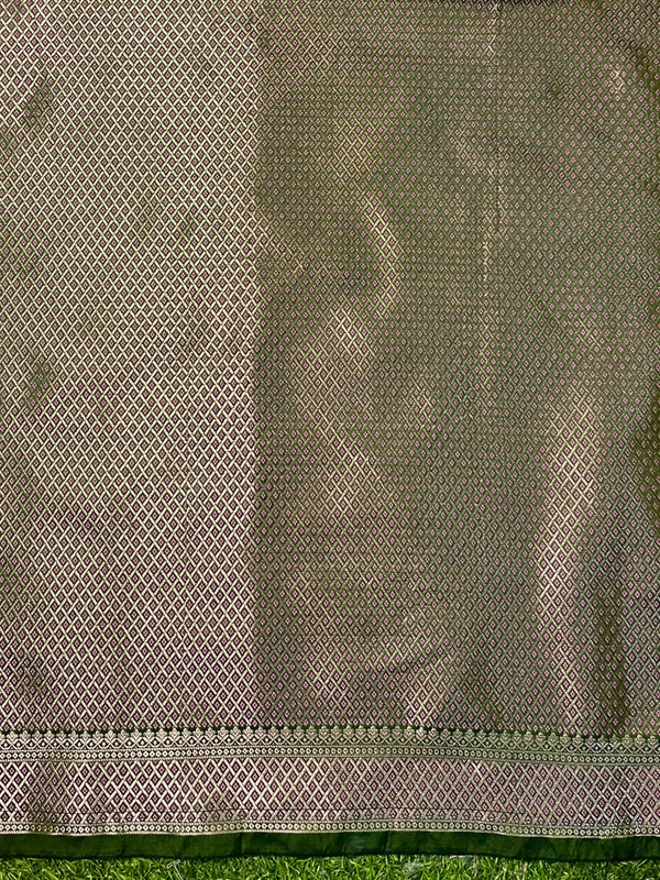 Banarasee Handloom Semi Silk Plain Saree With Floral Zari Border-Green