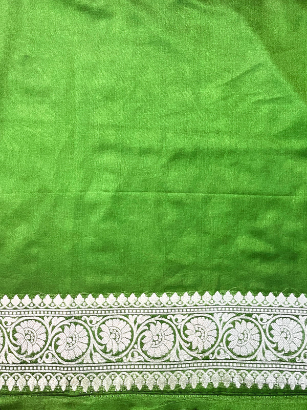 Banarasee Handloom Semi Silk Saree With Buta Design Zari Border & Lace-Green