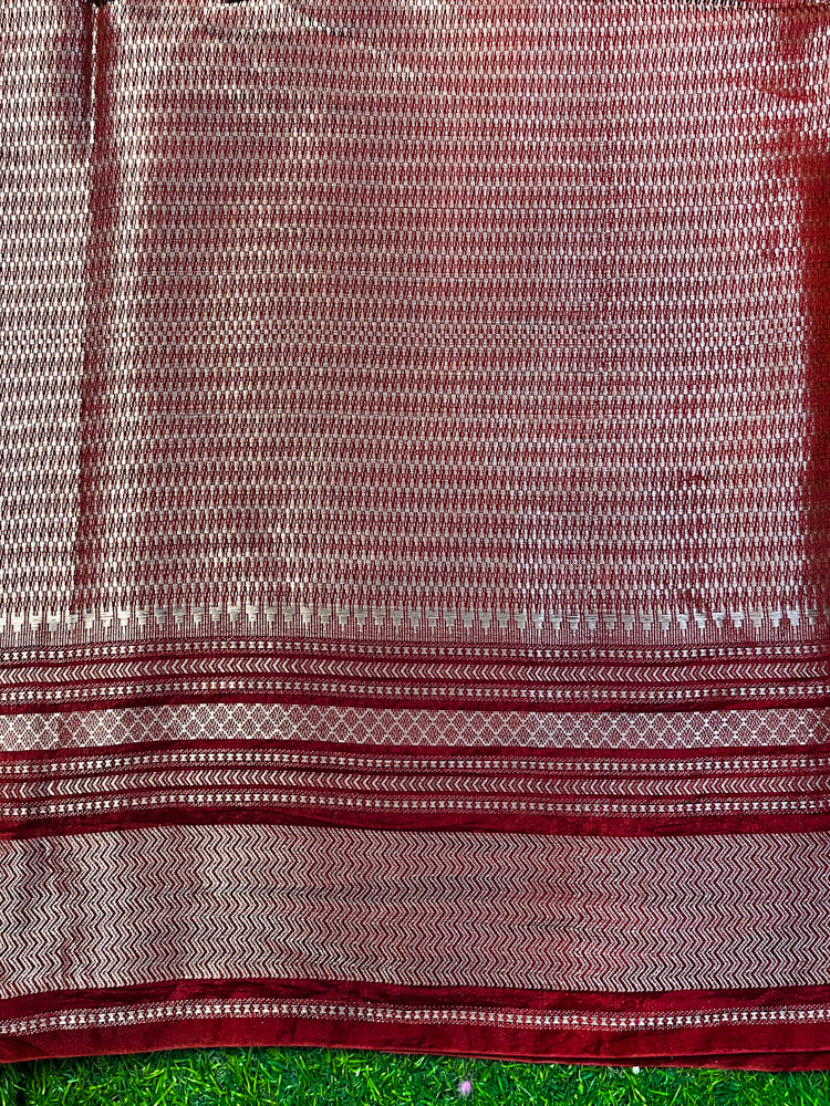Banarasee Handloom Semi Silk Saree With Meena Design & Contrast Blouse-Beige