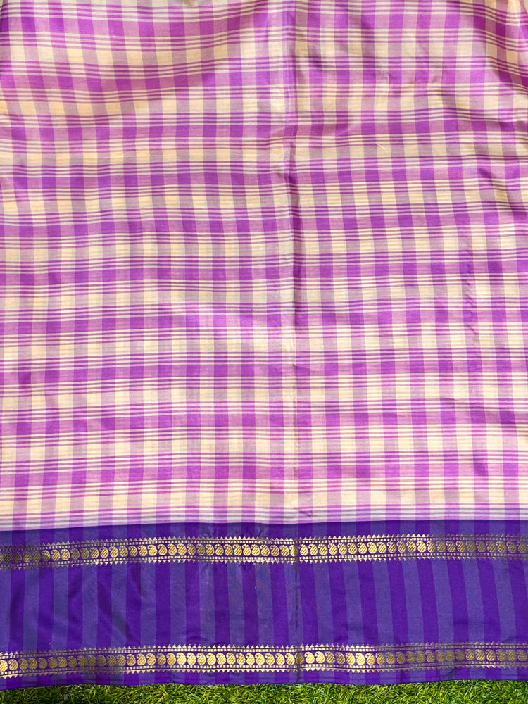 Banarasee Handloom Semi Silk Saree With Checks Design & Contrast Border-Light Pink & Violet