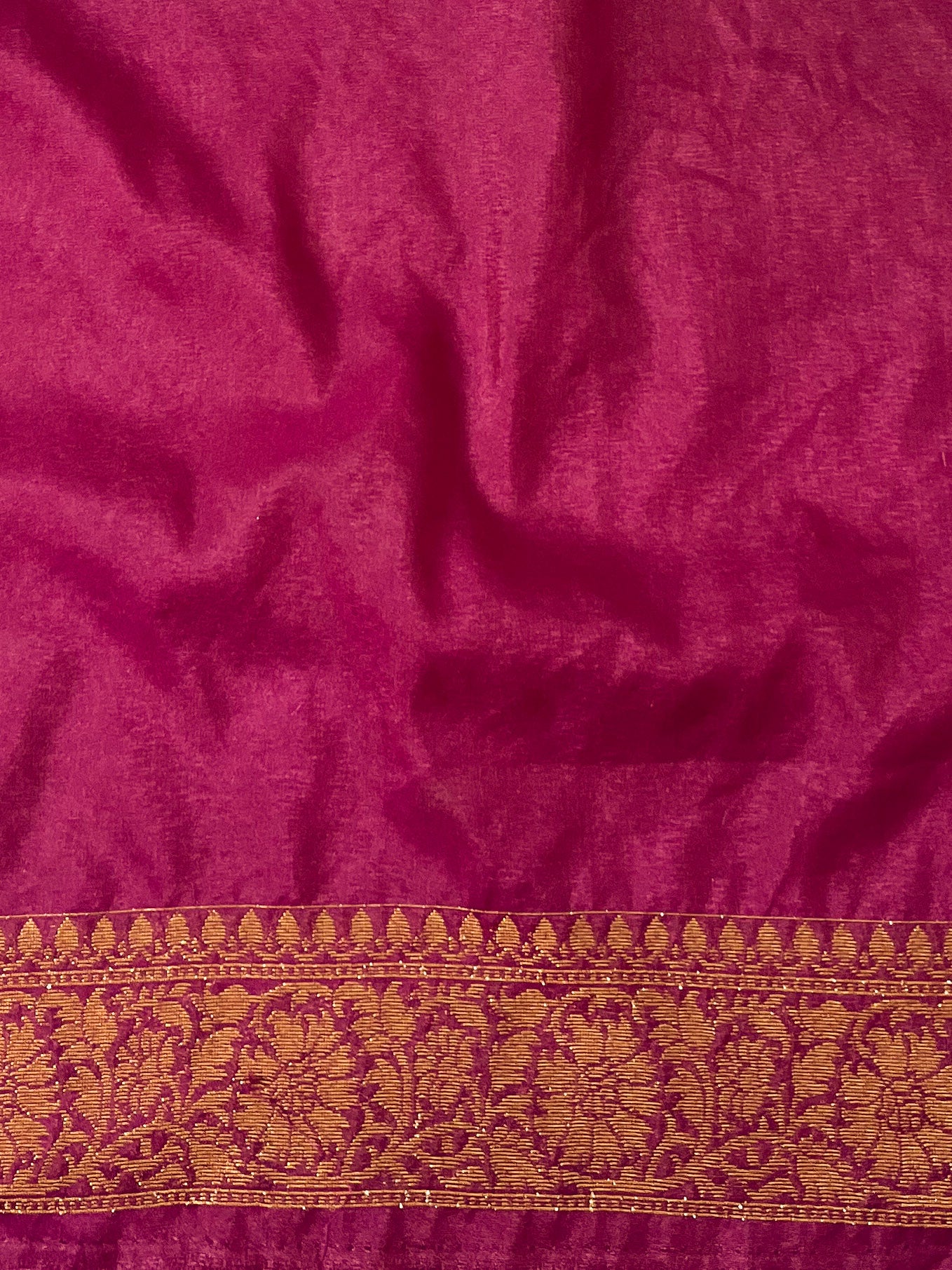 Banarasee Semi-Chiffon Saree With Antique Gold Zari Work-Magenta