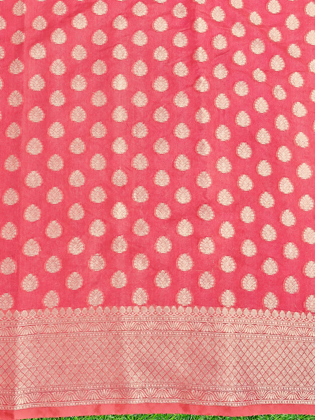 Banarasee Handwoven Georgette Saree With Zari Buta Design & Border-Peachy Pink