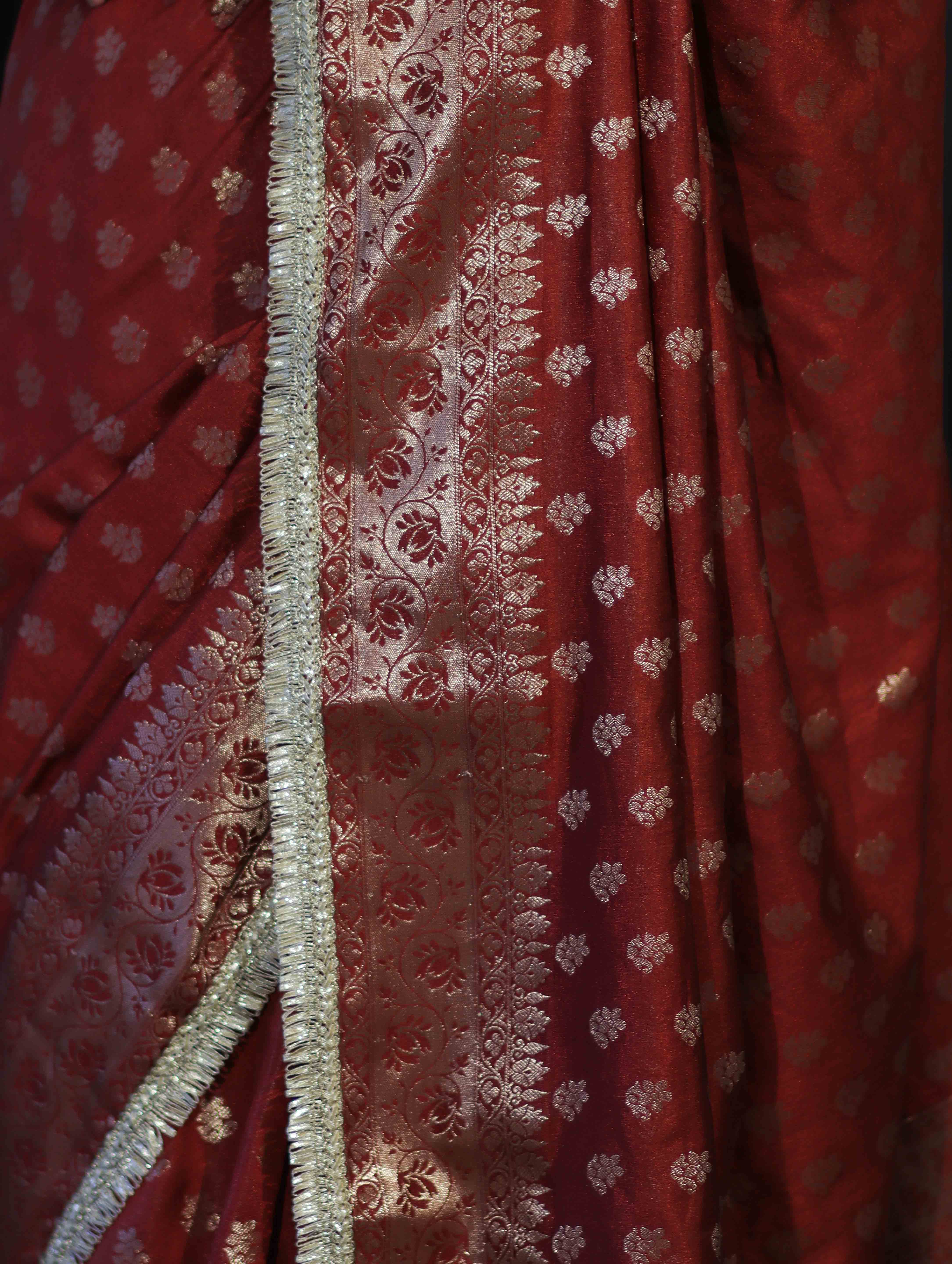 Banarasee Handloom Semi Silk Saree With Zari Buti Design & Lace Border-Dark Rust
