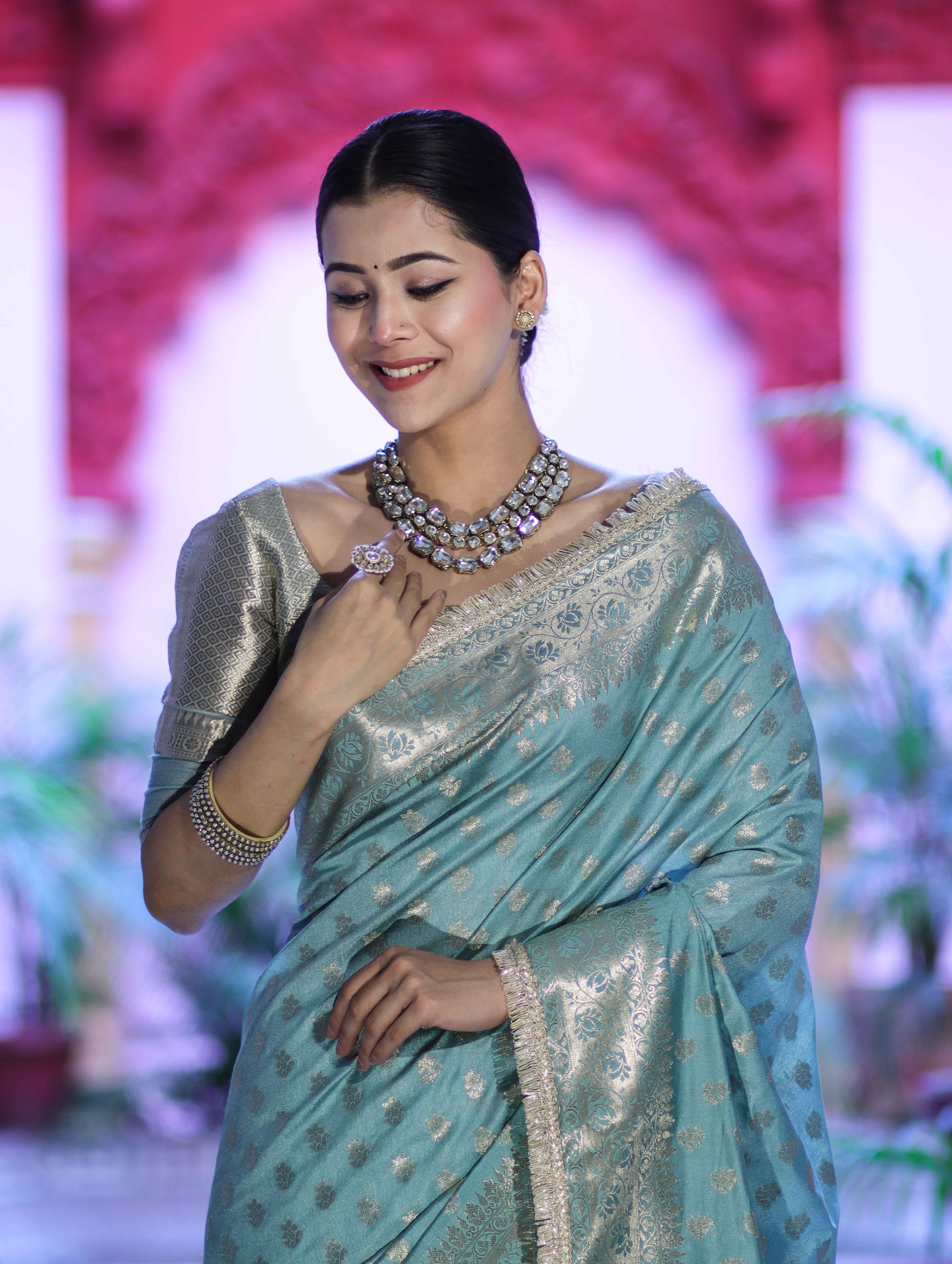 Banarasee Handloom Semi Silk Saree With Zari Buti Design & Lace Border-Mint Blue