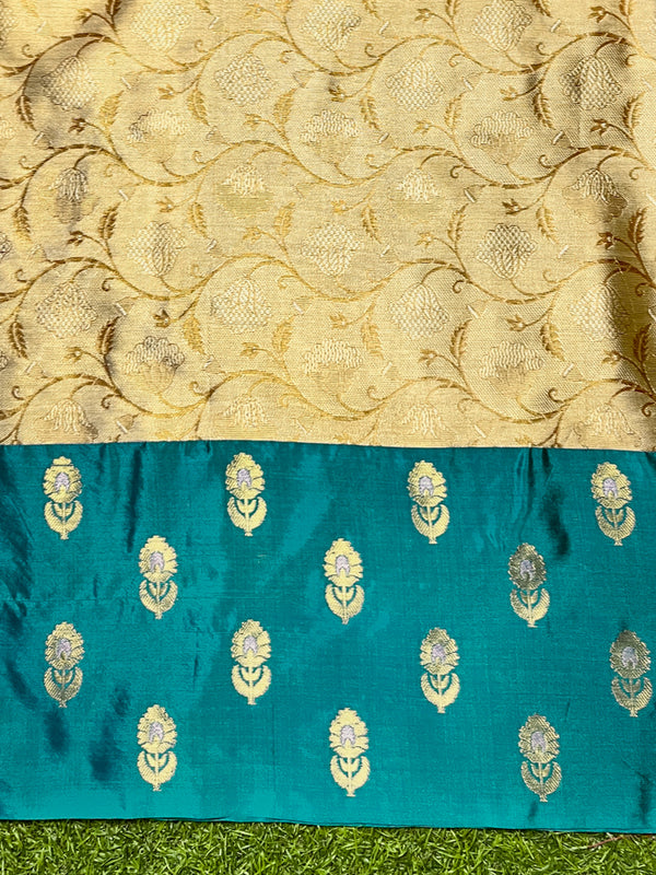 Banarasee Handloom Soft Silk Saree With Zari Weaving & Contrast Border-Gold & Green
