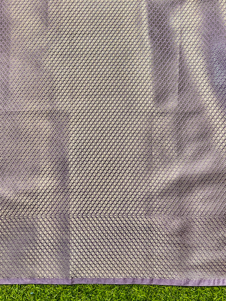 Banarasee Handloom Semi Silk Saree With Zari Buti Design & Lace Border-Lilac